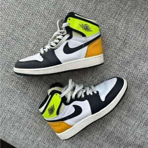 ‼️SOLD‼️ Jordan “Volt” sneakers